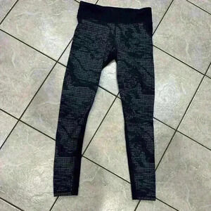 Under Armour Cotton Blend Leggings Size Small